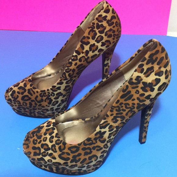 Charlotte Russe Shoes - 🌈 2 for $15 Open Toed Leopard Print Heels Size 10